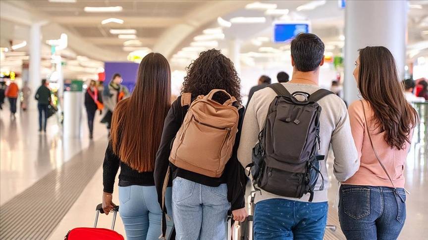 Gençlere tatilde ücretsiz konaklama fırsatı! O şehirlerde KYK yurtları açıldı! 6